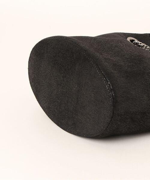 STELLA McCARTNEY（ステラマッカートニー）の「Falabella Bucket Bag / ファラベラ バケットバッグ（ショルダーバッグ・レディース・ブラック/ライトグレー・ONE SIZE）」の4枚目の写真