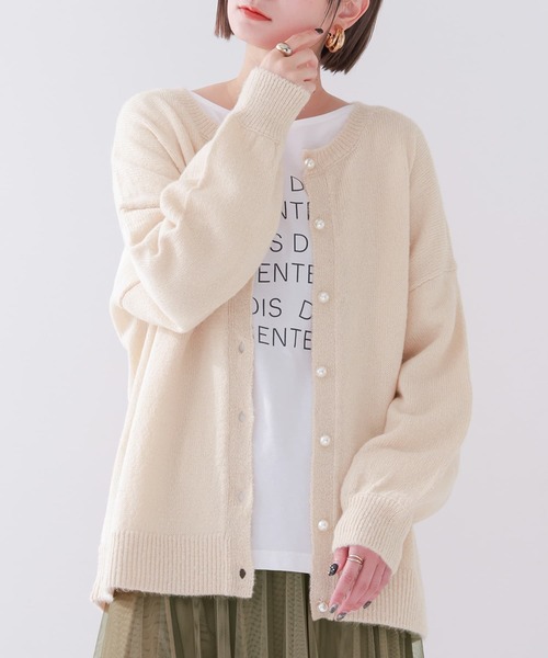 osharewalker(オシャレウォーカー)の「【廃盤】『フェイクパールボタンモヘヤタッチカーディガン』(カーディガン/ボレロ・レディース・ライトベージュ/ブラック・FREE)」の2枚目の写真