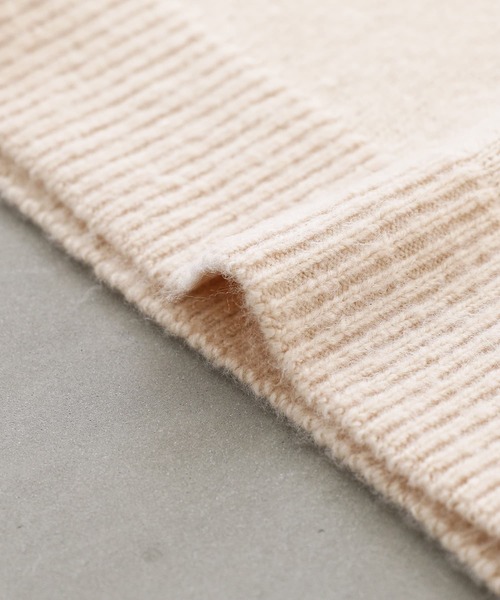 osharewalker(オシャレウォーカー)の「【廃盤】『フェイクパールボタンモヘヤタッチカーディガン』(カーディガン/ボレロ・レディース・ライトベージュ/ブラック・FREE)」の6枚目の写真