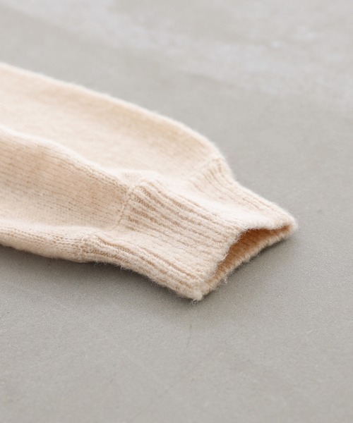 osharewalker(オシャレウォーカー)の「【廃盤】『フェイクパールボタンモヘヤタッチカーディガン』(カーディガン/ボレロ・レディース・ライトベージュ/ブラック・FREE)」の11枚目の写真