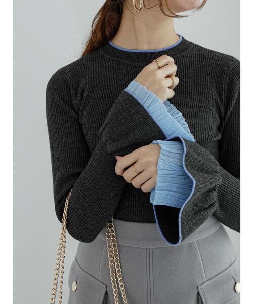 Te chichi（テチチ）の「レイヤードフレアスリーブリブニット（ニット/セーター・レディース・オフホワイト/チャコールグレー/ブラック・F）」の3枚目の写真