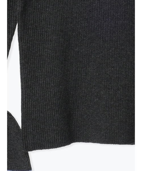 Te chichi（テチチ）の「レイヤードフレアスリーブリブニット（ニット/セーター・レディース・オフホワイト/チャコールグレー/ブラック・F）」の7枚目の写真