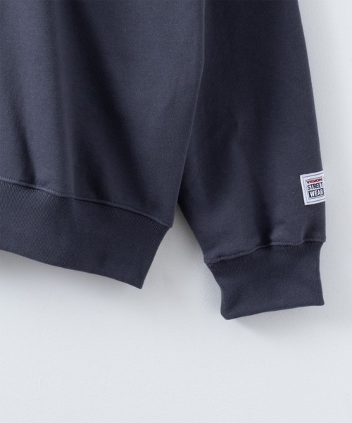 VISION STREET WEAR(ヴィジョンストリートウェア)の「VISION STREET WEAR スケボー自販機プリントスウェットプルオーバー(スウェット・メンズ・チャコールグレー/サックスブルー/オフホワイト・L/M/XL)」の9枚目の写真