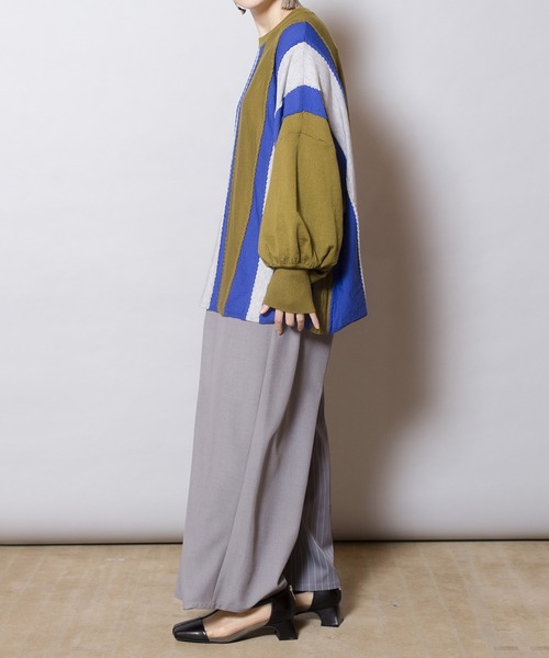 OSMOSIS(オズモーシス)の「ウェーブストライプニットプルオーバー(ニット/セーター・レディース・ベージュ/オリーブ/ブラック・ONE SIZE)」の7枚目の写真