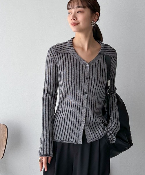 Doux archives(ドゥアルシーヴ)の「リネンライク前開きリブニット(ニット/セーター・レディース・ベージュ/チャコールグレー/ラベンダー・FREE)」の4枚目の写真