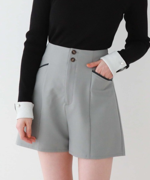 archives（アルシーヴ）の「ハイウエストパイピングショートパンツ（その他パンツ・レディース・ブラック/アイボリー/ブルーグレー・MEDIUM）」の3枚目の写真