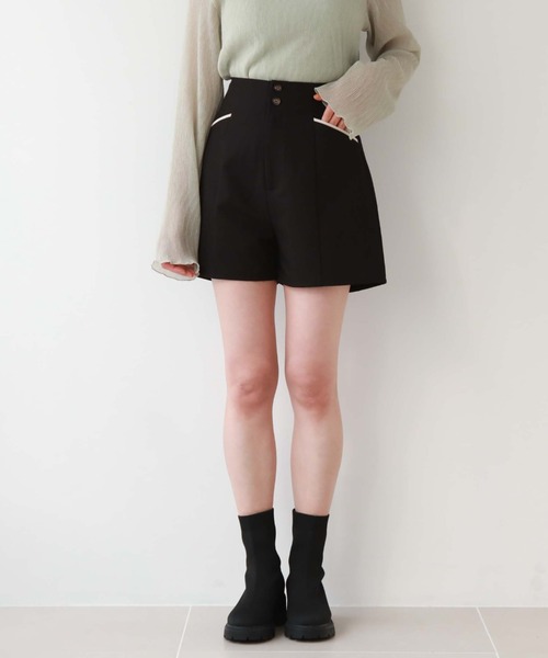 archives（アルシーヴ）の「ハイウエストパイピングショートパンツ（その他パンツ・レディース・ブラック/アイボリー/ブルーグレー・MEDIUM）」の18枚目の写真