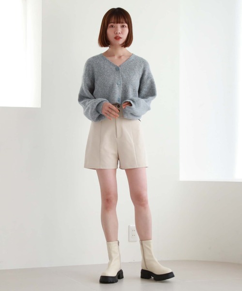 archives（アルシーヴ）の「ハイウエストパイピングショートパンツ