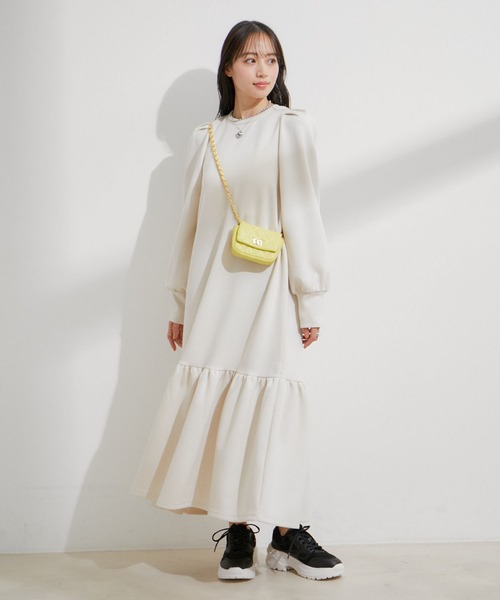 VIS（ビス）の「【洗える】スフレタッチマーメイドワンピース
