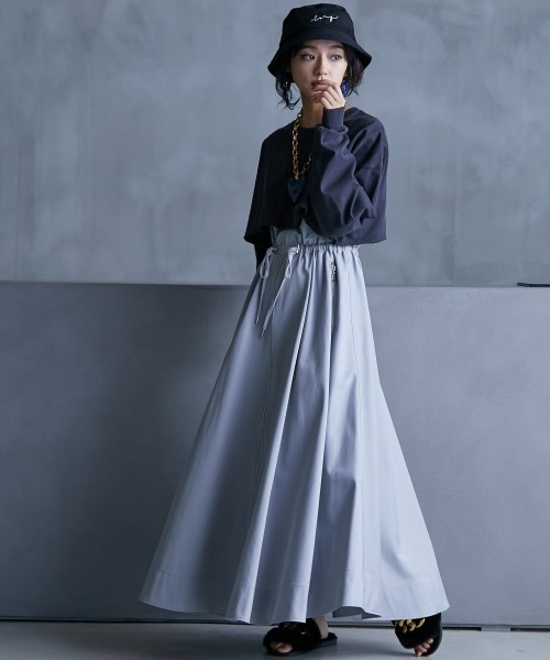 GEVS.（ジェイヴィス）の「＜大きいサイズ＞ フロントジップキャミソールロングワンピース GEVS.（ワンピース・レディース・ブラック/グレー・L/LL/3L/4L/5L）」の6枚目の写真