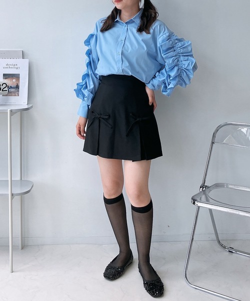 AS KNOW AS plus（アズノゥアズプラス）の「◎袖フリルデザインシャツ（シャツ/ブラウス・レディース・オフホワイト/ブルー/ブラック/ベージュ系その他/チャコールグレー/ブラック系その他/ブラック系その他2・FREE）」の22枚目の写真