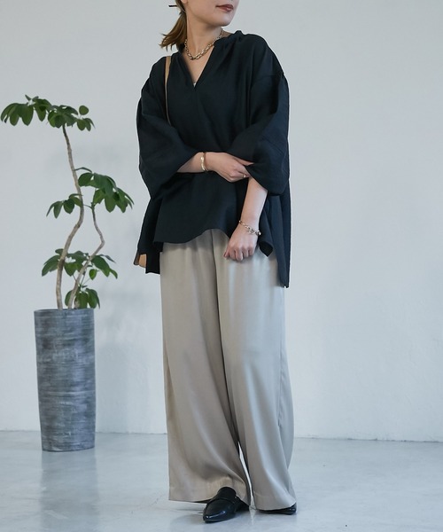 un dix cors(アンディコール)の「シアーツイルスキッパーシャツ(シャツ/ブラウス・レディース・ブラック/オフホワイト/グリーン・FREE)」の17枚目の写真