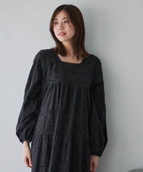 Arnold Palmer（アーノルドパーマー）の「インナーセット アンブレラ レース ワンピース（ワンピース・レディース・ブラック/ホワイト・L/M/S）」の2枚目の写真