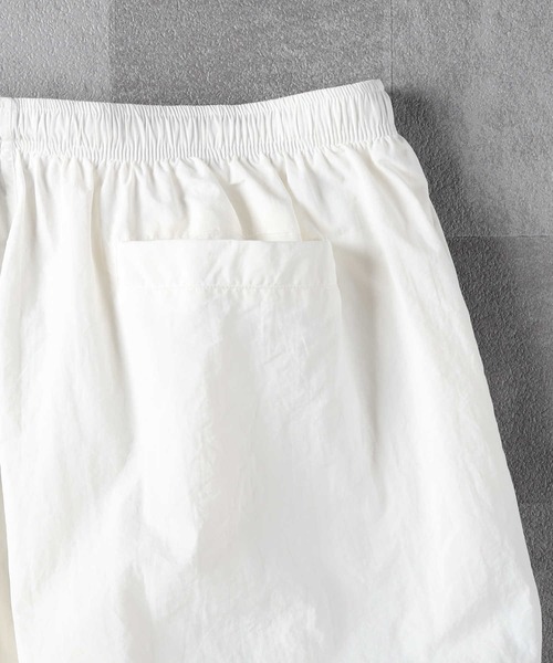 UMBRO(アンブロ)の「【UMBRO】ウーブンパンツ(その他パンツ・メンズ・ブラック/ホワイト・M/L/XL)」の18枚目の写真