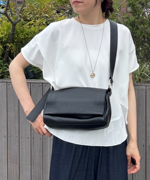 ビアズリー BEARDSLEY レザーボディバッグ （black） -靴