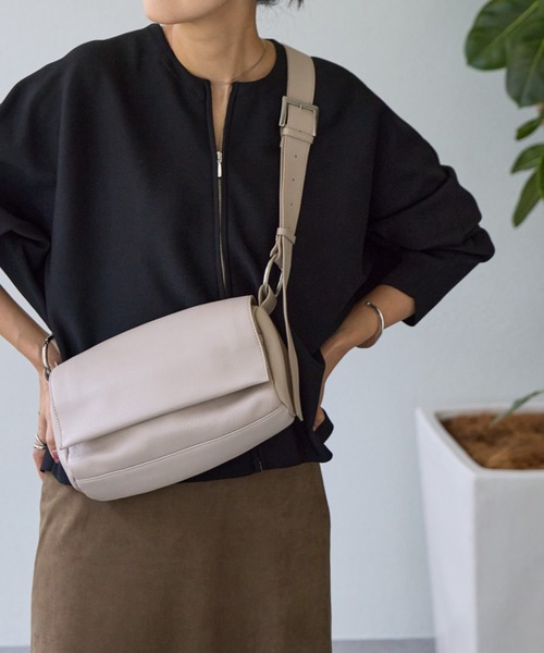 セール】レザーボディバッグ（ショルダーバッグ）｜BEARDSLEY