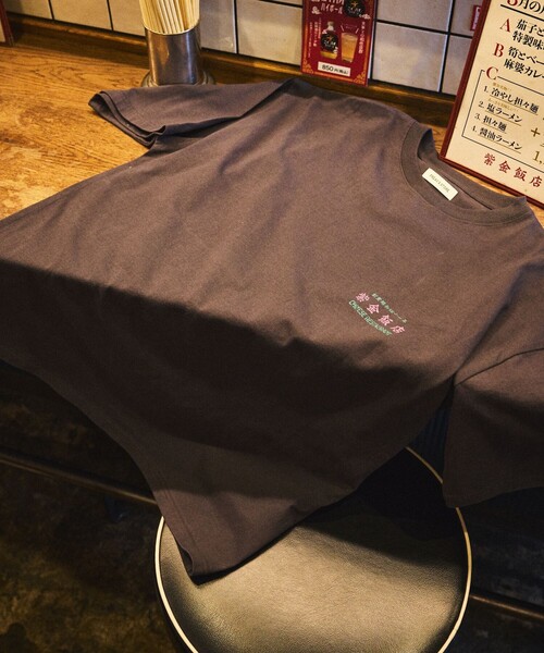 FREAK'S STORE（フリークスストア）の「限定展開 紫金飯店×FREAK'S STORE 別注 ビッグシルエット バックプリント クルーネックTシャツ/中華/チャイナデザイン（Tシャツ/カットソー・メンズ・ホワイト/ミント/スミクロ・SMALL/MEDIUM/LARGE）」の13枚目の写真