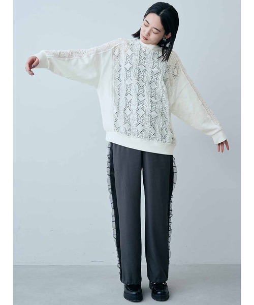 MEDE19F（メデジュウキュウ）の「ＭＥＤＥ１９Ｆ　レース遣いのコンビスウェットプルオーバー（スウェット・レディース・ブラック/ホワイト・MEDIUM/LARGE/X-LARGE）」の3枚目の写真