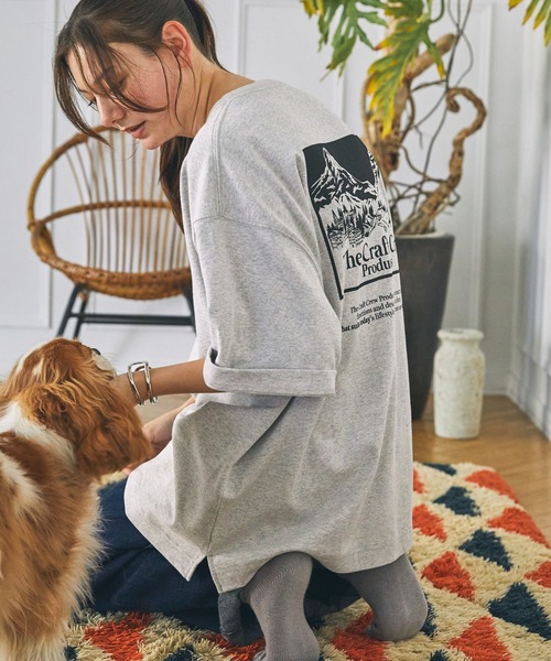 THE CRAFT CREW PRODUCTS(ザクラフトクループロダクツ)の「ヘビーウェイトファンクショナルファブリック ビッグシルエット バックプリントクルーネック半袖Tシャツ / 抗菌・防臭【THE CRAFT CREW PRODUCTS】(Tシャツ/カットソー・メンズ・ダークグリーン/ダークネイビー/ホワイト系/チャコール/ブラック系/ブラック/ダークブラウン/グレイッシュベージュ/ブルー/オフホワイト/アッシュグレー/ブラック系2/グレー系/ベージュ系/ホワイト系2・S/L/M)」の7枚目の写真