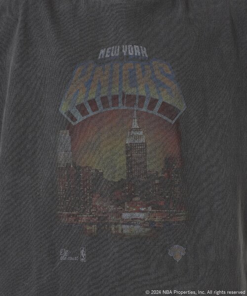 NBA(エヌビーエー)の「【Off The Court by NBA / オフ・ザ・コート バイ NBA】別注 プリントTシャツ(Tシャツ/カットソー・メンズ・ネイビー/ブラック/ホワイト/チャコールグレー/グレー/ホワイト系その他/ブラック系その他・MEDIUM/LARGE/SMALL/X-LARGE)」の14枚目の写真