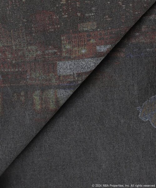 NBA(エヌビーエー)の「【Off The Court by NBA / オフ・ザ・コート バイ NBA】別注 プリントTシャツ(Tシャツ/カットソー・メンズ・ネイビー/ブラック/ホワイト/チャコールグレー/グレー/ホワイト系その他/ブラック系その他・MEDIUM/LARGE/SMALL/X-LARGE)」の15枚目の写真