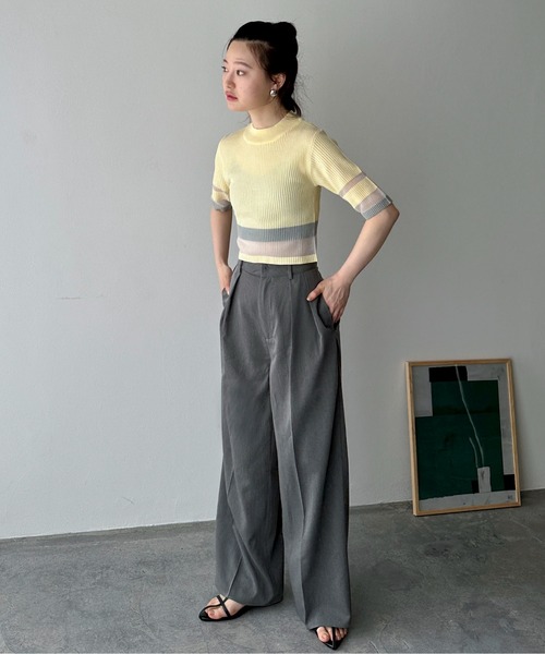 feepur(フェピュール)の「ダブルタックワイドパンツ(スラックス・レディース・ブラック/グレー・SMALL/MEDIUM)」の7枚目の写真