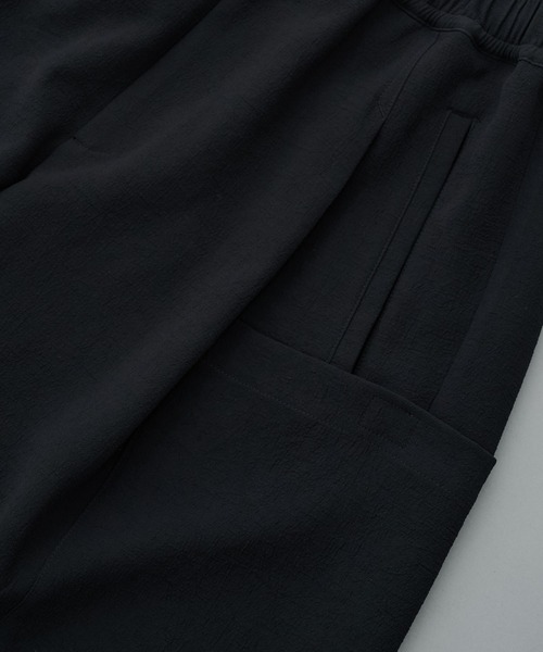 PUBLIC TOKYO（パブリックトウキョウ）の「ハイコンフォートマルチカーゴショーツ（カーゴパンツ・メンズ・カーキ/ダークグレー・1/2）」の7枚目の写真