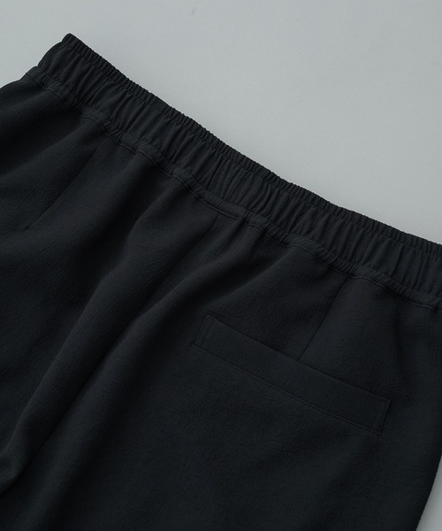 PUBLIC TOKYO（パブリックトウキョウ）の「ハイコンフォートマルチカーゴショーツ（カーゴパンツ・メンズ・カーキ/ダークグレー・1/2）」の10枚目の写真