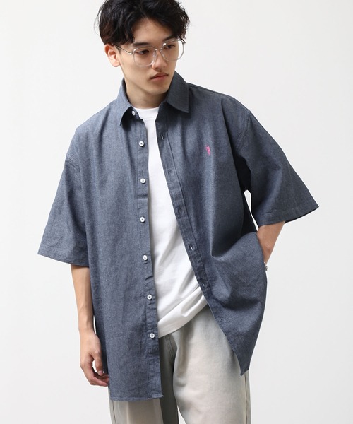 U.S. POLO ASSN.(ユーエスポロアッスン)の「【U.S. POLO ASSN.】 ワンポイント ロゴ刺繍 ブロード ビッグシルエット 半袖 シャツ(シャツ/ブラウス・メンズ・ライラック系/ホワイト×ネイビー/ブルー系/ネイビー/インディゴブルー/ホワイト・MEDIUM/LARGE/X-LARGE)」の4枚目の写真
