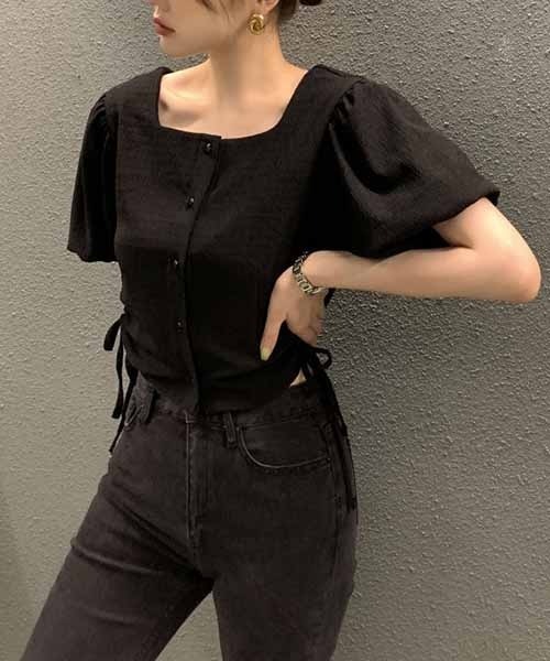 gossip!ロサンゼルス(ゴシップロサンゼルス)の「サイドリボンパフスリーブブラウス(シャツ/ブラウス・レディース・ブラウン/ブラック/オフホワイト・FREE)」の3枚目の写真