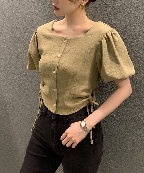 gossip!ロサンゼルス(ゴシップロサンゼルス)の「サイドリボンパフスリーブブラウス(シャツ/ブラウス・レディース・ブラウン/ブラック/オフホワイト・FREE)」の6枚目の写真
