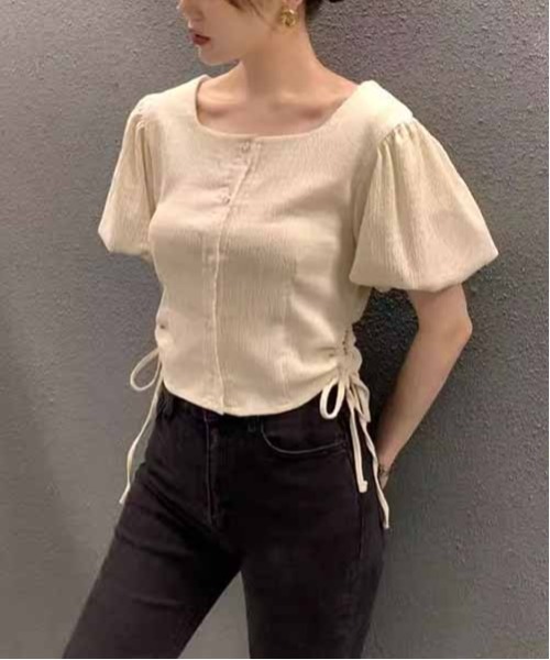 gossip!ロサンゼルス(ゴシップロサンゼルス)の「サイドリボンパフスリーブブラウス(シャツ/ブラウス・レディース・ブラウン/ブラック/オフホワイト・FREE)」の13枚目の写真