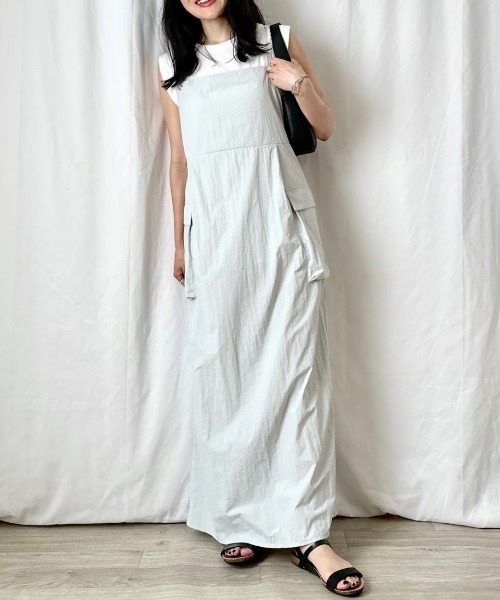 Formeque（フォルミーク）の「【Formeque】ナイロンキャミワンピース（ワンピース・レディース・ブラック/ライトグレー・FREE）」の20枚目の写真