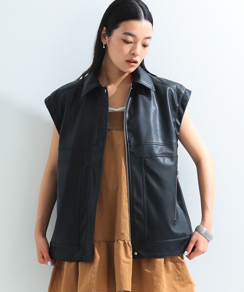 Ray BEAMS(レイビームス)の「フェイクレザー フライト ベスト(ベスト・レディース・ブラック・ONE SIZE)」の6枚目の写真