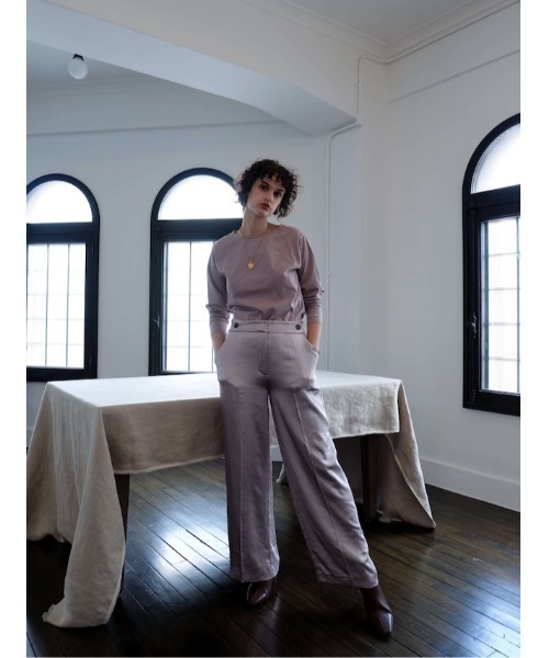 Katrin TOKYO(カトリーントーキョー)の「satin wide slacks(スラックス・レディース・アイボリー/オリーブ/ブルー系その他/ラベンダー・S/M/L/XS)」の7枚目の写真