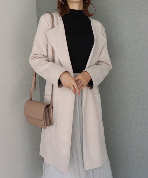 libelle more(リベル モア)の「スウェードポンチベルト付きノーカラーコート(ノーカラーコート・レディース・グレー/アイボリー/モカ/ベージュ/ピンク・L/M)」の5枚目の写真