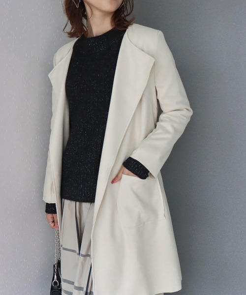 libelle more(リベル モア)の「スウェードポンチベルト付きノーカラーコート(ノーカラーコート・レディース・グレー/アイボリー/モカ/ベージュ/ピンク・L/M)」の2枚目の写真