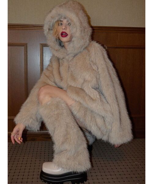 EVRIS（エヴリス）の「フェイクファーレッグウォーマー（レッグウォーマー・レディース・ベージュ/ブラウン・FREE）」の20枚目の写真