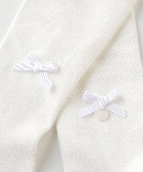 Tartine et Chocolat(タルティーヌエショコラ)の「【日本製】【お揃い】リボンチャームタイツ(80~140cm)(タイツ/ストッキング・キッズ・オフホワイト/グレー/ネイビー/ベージュ・SS/S/M/L)」の7枚目の写真