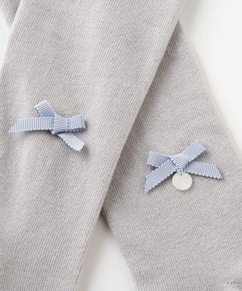 Tartine et Chocolat(タルティーヌエショコラ)の「【日本製】【お揃い】リボンチャームタイツ(80~140cm)(タイツ/ストッキング・キッズ・オフホワイト/グレー/ネイビー/ベージュ・SS/S/M/L)」の13枚目の写真