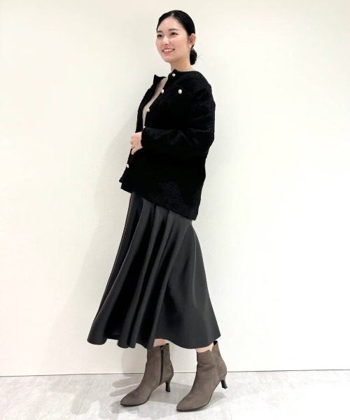 HIMIKO（ヒミコ）の「【Made in Japan】【撥水】サイドカットブーツ/641424（ブーツ・レディース・ブラック/アイボリー/グレー・22.0cm/22.5cm/23.0cm/23.5cm/24.0cm/24.5cm/25.0cm/25.5cm）」の20枚目の写真