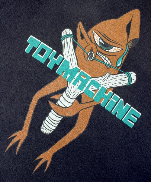 TOY　MACHINE（トイ　マシーン）の「TOY MACHINE SLING SHOT LONG TEE（Tシャツ/カットソー・メンズ・ブラック/ホワイト・M/L/XL）」の11枚目の写真