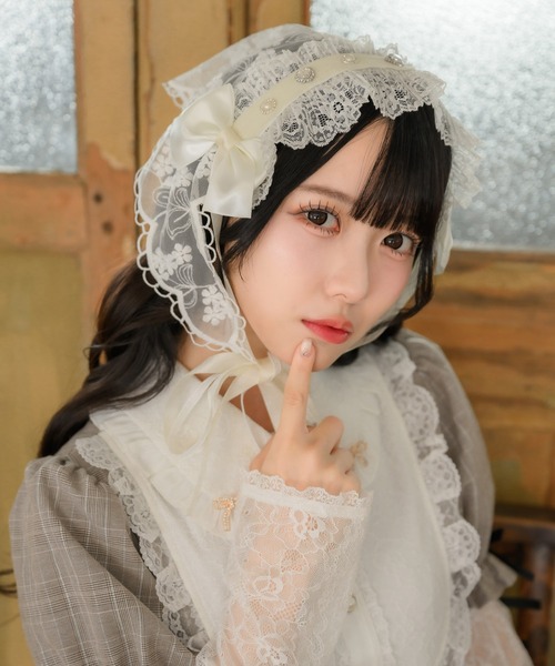 ROJITA(ロジータ)の「ヘッドドレス付きバブーシュカ(その他ヘアアクセサリー・レディース・ブラック/ホワイト・FREE)」の6枚目の写真