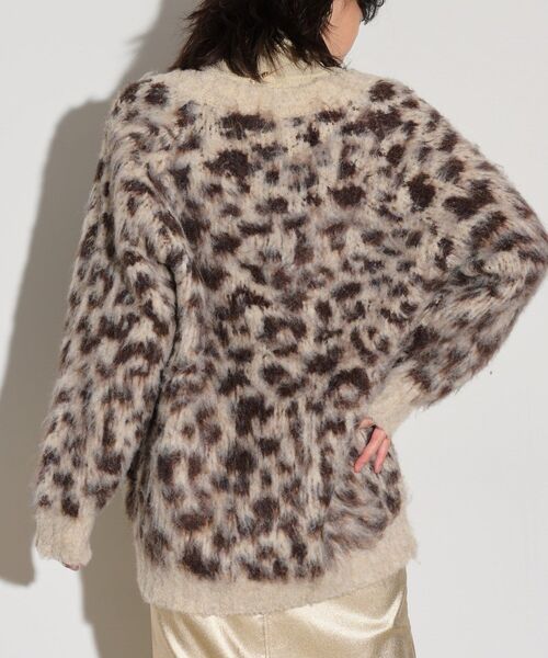 GALLEST(ギャレスト)の「レオパードフェザーカーディガン(カーディガン/ボレロ・レディース・イエロー系その他6/ダークブラウン系4/チャコール・38)」の12枚目の写真