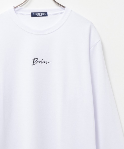 Mac-House(マックハウス)の「T-GRAPHICS ワンポイント刺繍長袖Tシャツ(Tシャツ/カットソー・メンズ・ブラック/ブルーグレー/グレイッシュベージュ/ホワイト/ブラウン/モカ/ブルー系1/ベージュ系1/ブラック系2/ホワイト系1/ブルーグリーン/ブラック系1・S/M/L/XL)」の3枚目の写真