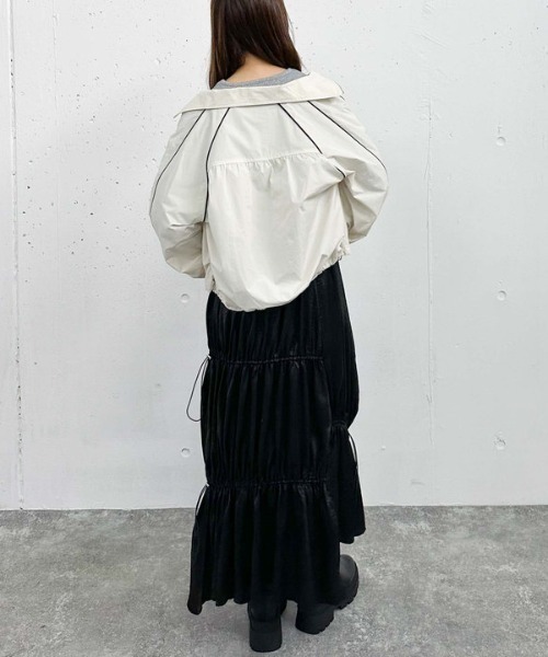 archives（アルシーヴ）の「パイピングギャザーブルゾン（ブルゾン・レディース・アイボリー/ブラック・MEDIUM）」の9枚目の写真