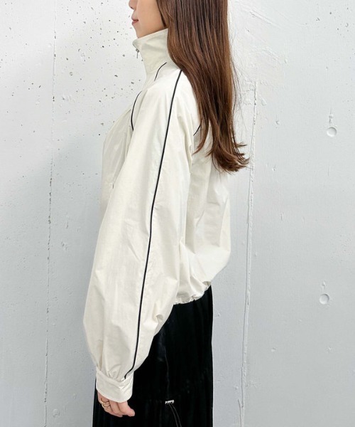 archives（アルシーヴ）の「パイピングギャザーブルゾン（ブルゾン・レディース・アイボリー/ブラック・MEDIUM）」の21枚目の写真