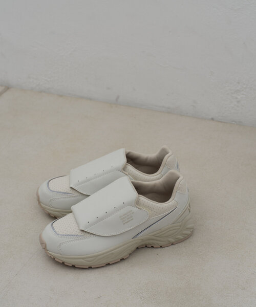 MoonStar（ムーンスター）の「【810s】BANDSTUDEN（スニーカー・レディース・ホワイト系その他/ブラック・25cm/24cm/23cm）」の4枚目の写真