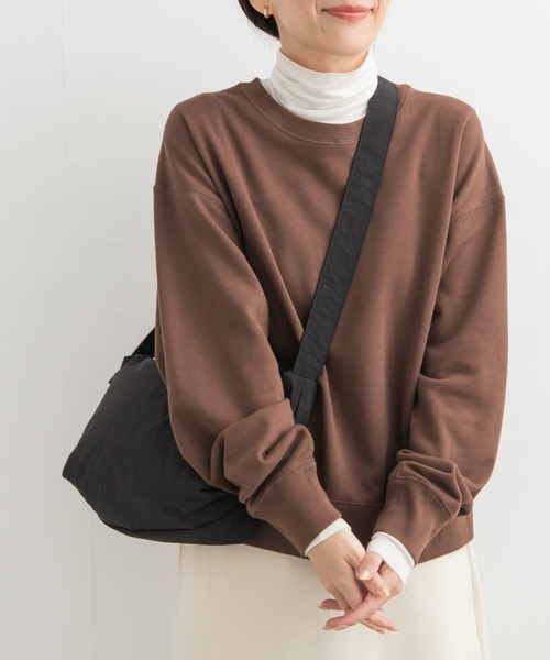 URBAN RESEARCH DOORS（アーバンリサーチドアーズ）の「『UR GREEN』コンパクトスウェットプルオーバー（スウェット・レディース・ブラウン/オートミール/ブラック系その他・MEDIUM）」の4枚目の写真
