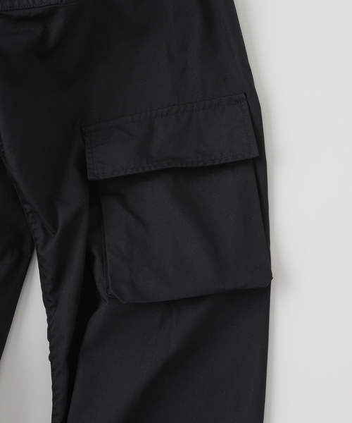 URU（ウル）の「【URU / ウル】NYLON SILK - ZIP UP BLOUSON（その他アウター・メンズ・ネイビー・3）」の4枚目の写真